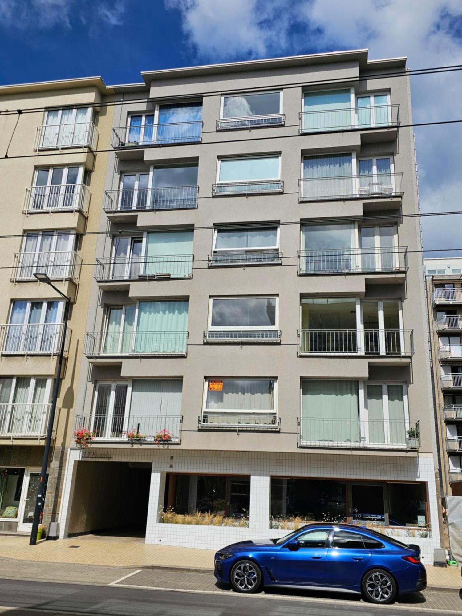 Cote A L'Oostduinkerke Met Gratis Garage Apartment Bagian luar foto